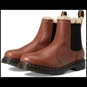NWT Dr. Martens 2976 Leonore Sz. 7